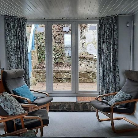 Arvonia Sleeps 7, Sea Views, Dog Friendly Villa New Quay  Exteriör bild