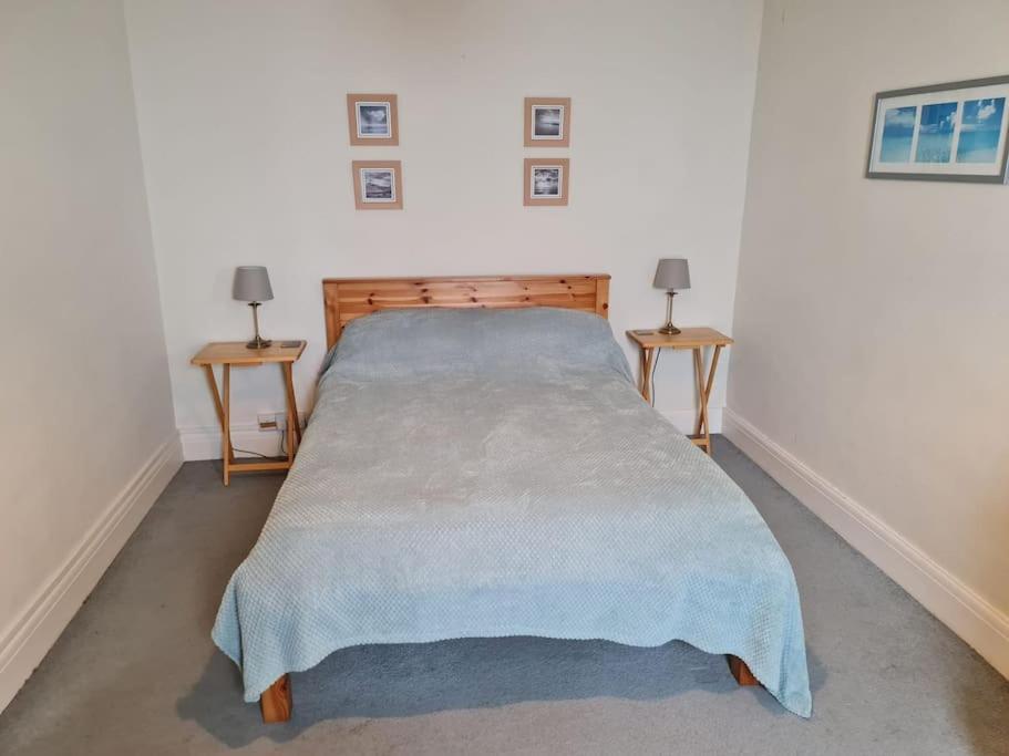 Arvonia Sleeps 7, Sea Views, Dog Friendly Villa New Quay  Exteriör bild