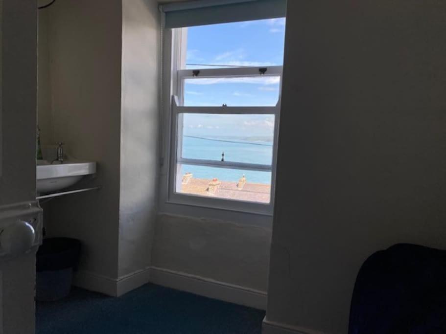 Arvonia Sleeps 7, Sea Views, Dog Friendly Villa New Quay  Exteriör bild